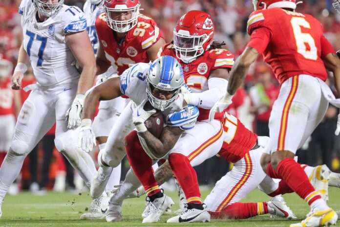 Kansas City Chiefs help deal Las Vegas books loss on ML parlays