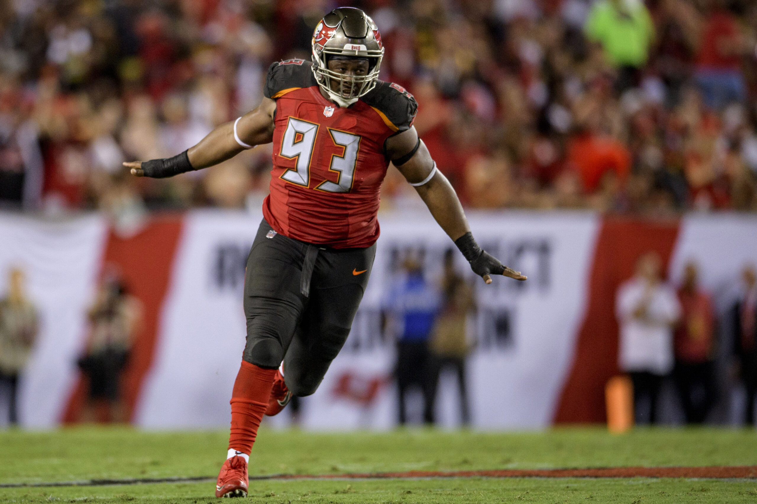 Tampa Bay Buccaneers Defense Beat Up, All About The Trenches