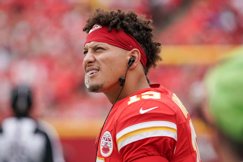 NFL Week 14 DraftKings Player Props: Prescott, Mahomes Set To Roll