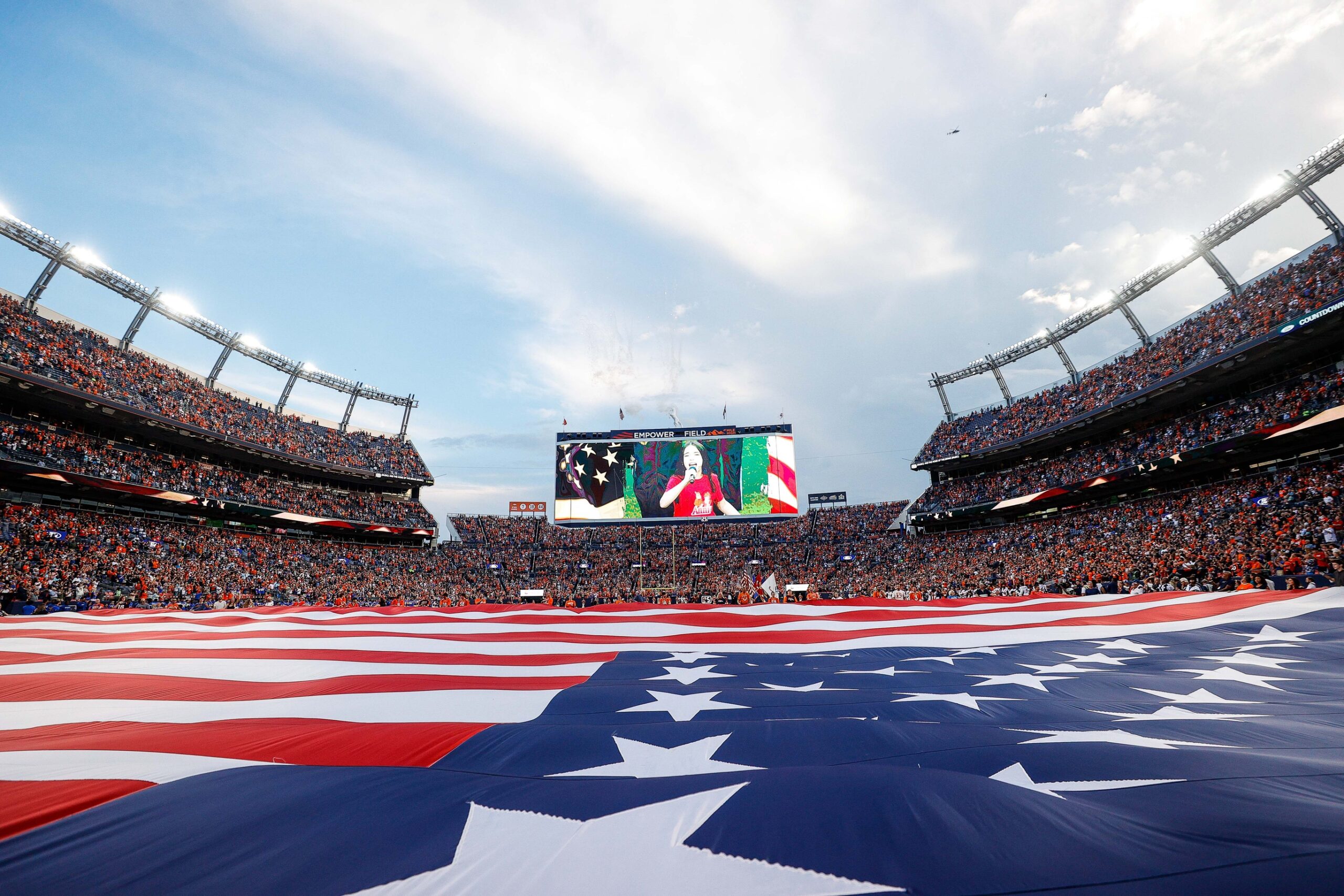Who Is Singing the National Anthem at the Lions vs. Packers Game Tonight?