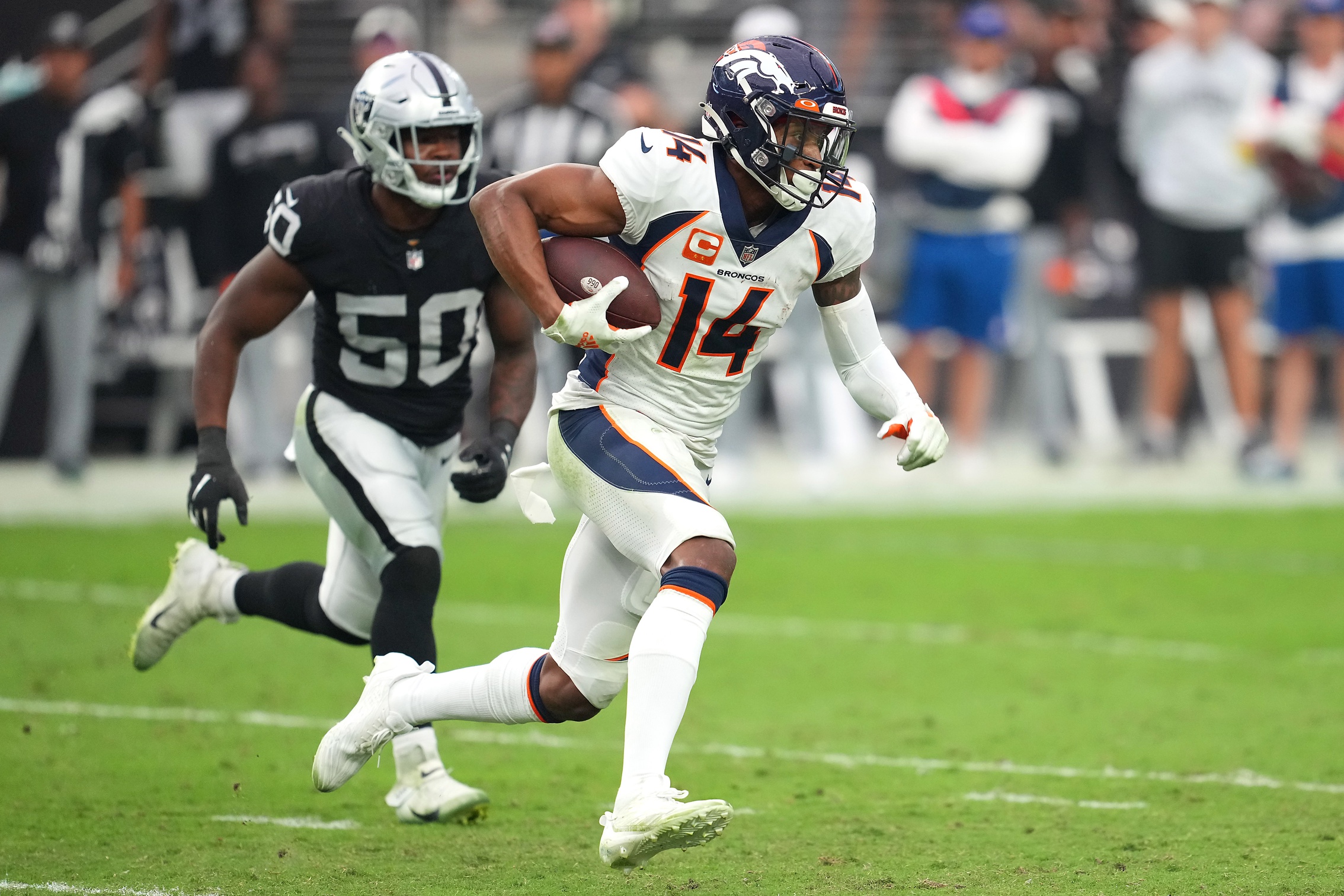 NFL Fantasy Football: Bengals RB Joe Mixon, Bears QB Justin Fields put up  bombs