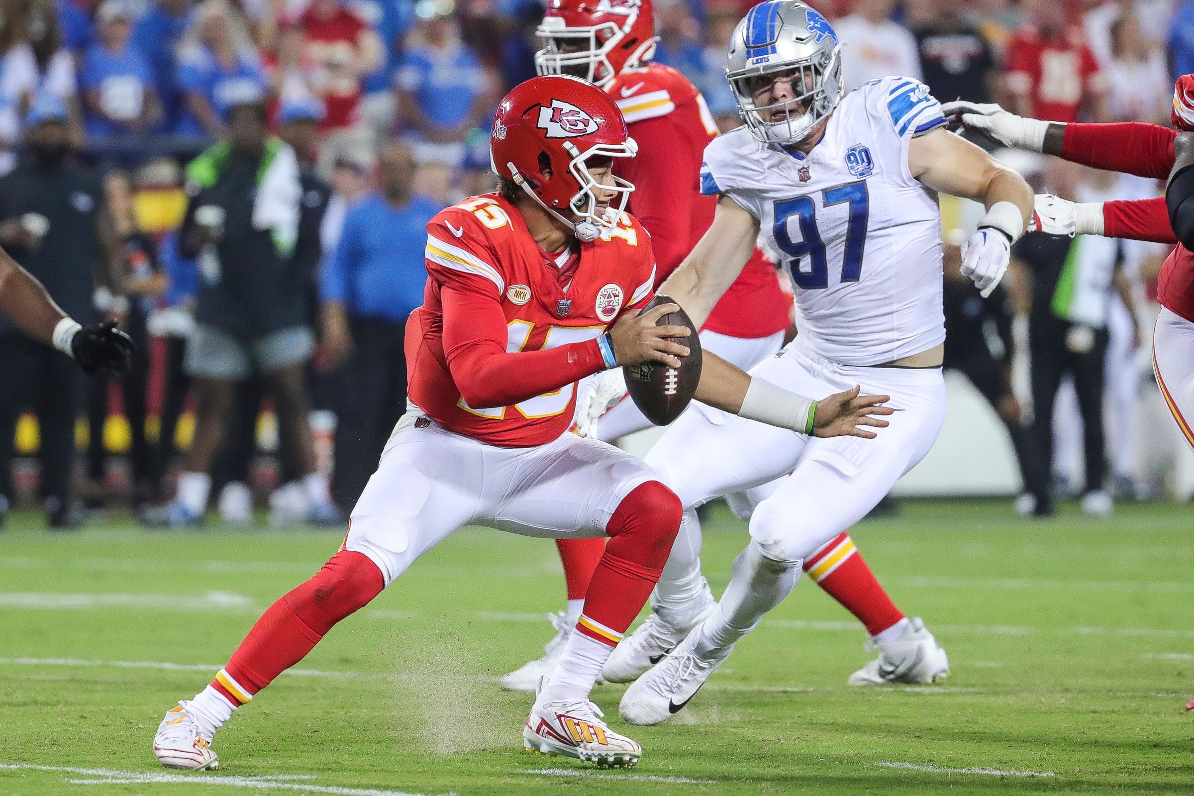 NFL Week 2 Predictions, Picks, Betting Lines and Odds: Will the Chiefs  Bounce Back With Travis Kelce and Chris Jones?