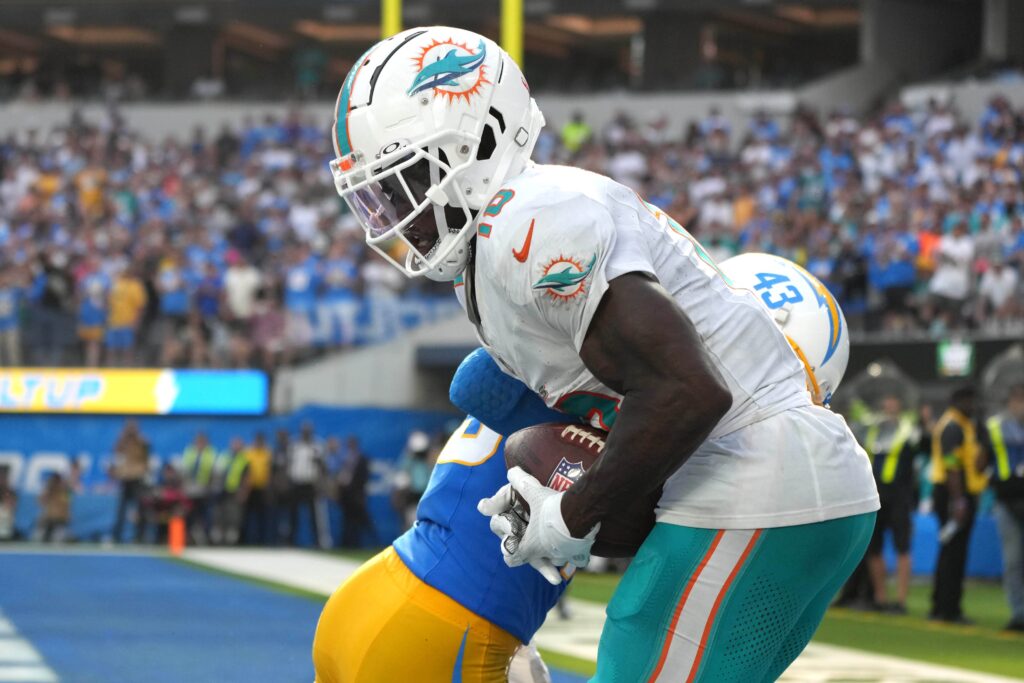 Week 4 Thursday Night Football Betting Preview: Tyreek Hill Receiving Yards  and Two Other Prop Bets for Dolphins-Bengals - ® US