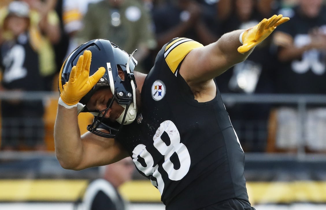 Colts at Steelers picks, odds: Point spread, props, total, trends and bets  to consider in Week 16 