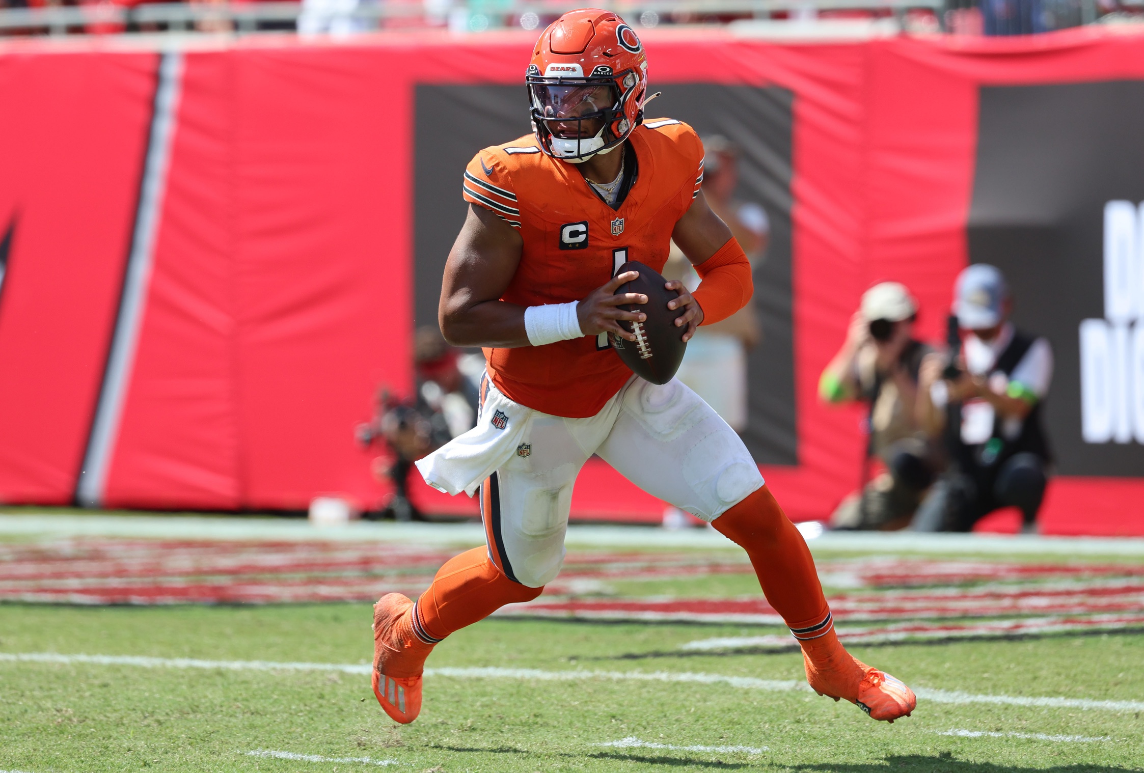 Fantasy football rankings (PPR scoring) and cheat sheets: Week 3