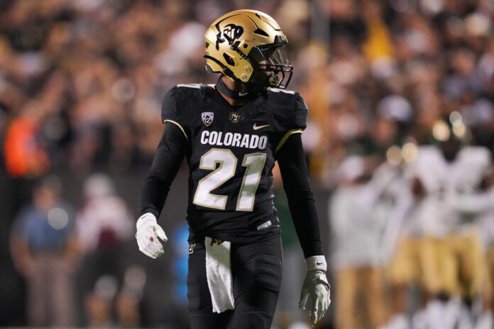 Shilo Sanders (21) looks on during the fourth quarter against the Colorado State Rams at Folsom Field.