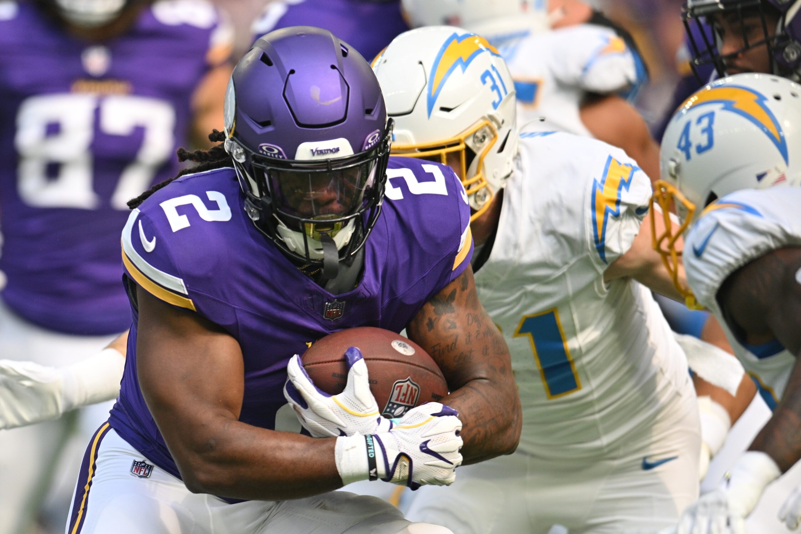 Fantasy Football Week 3 Buy-Low, Sell-High: Buy Javonte Williams