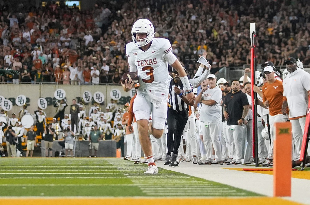 Texas QB Quinn Ewers would be the PERFECT Fit for Las Vegas Raiders, NFL  Draft Podcast