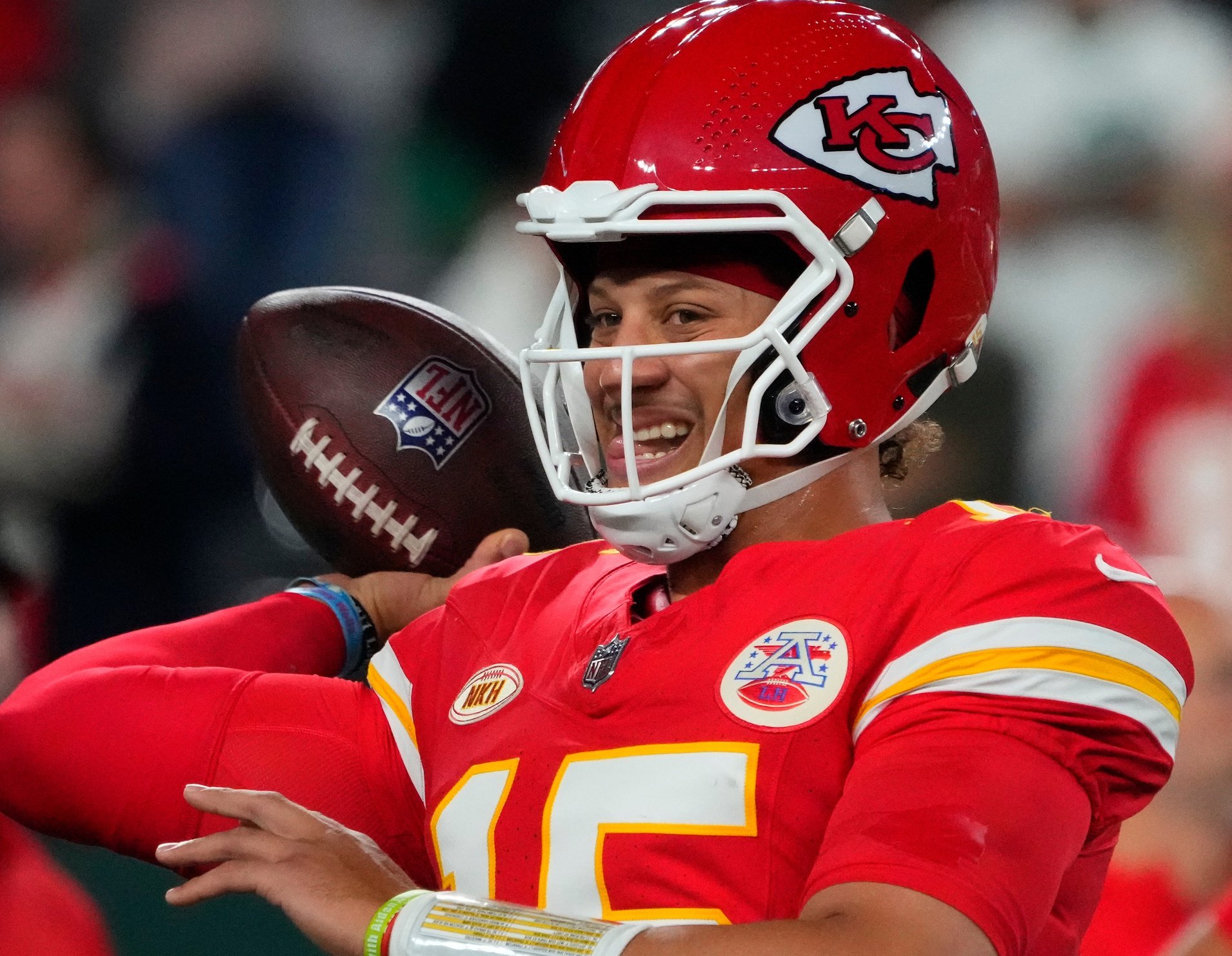 Bad Beats for Chiefs Bettors: How One Play by Patrick Mahomes Cost Chiefs  the Cover