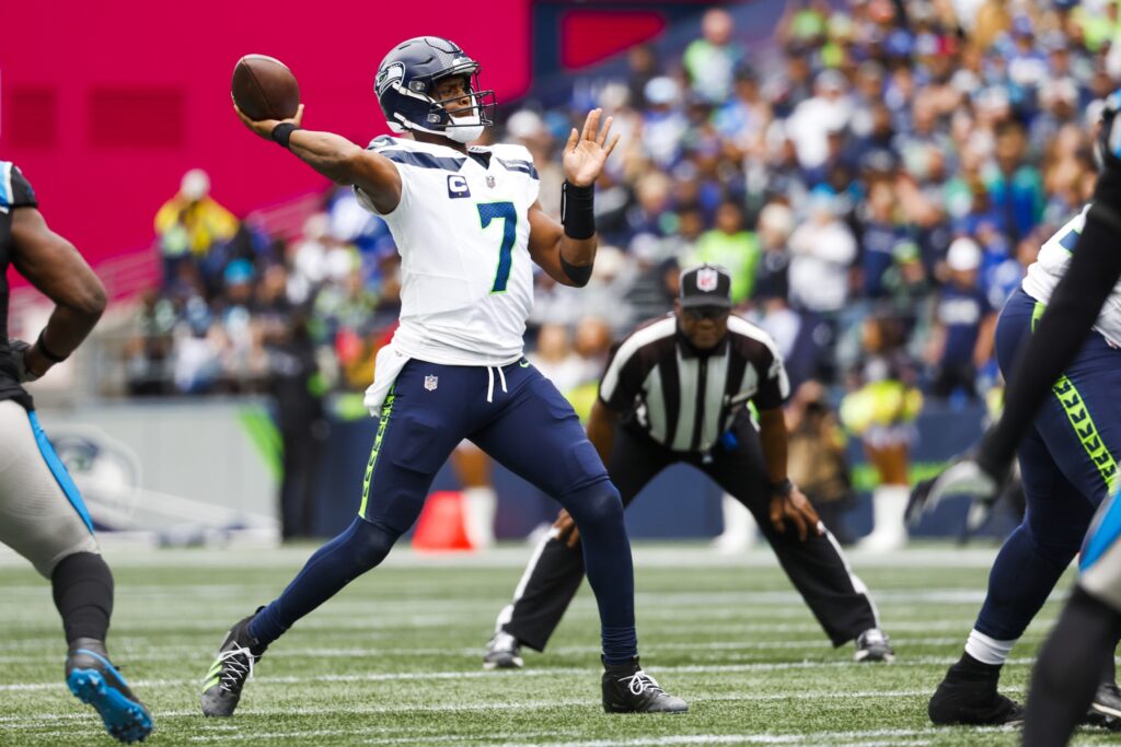 Best NFL Prop Bets Today for Seahawks vs Giant