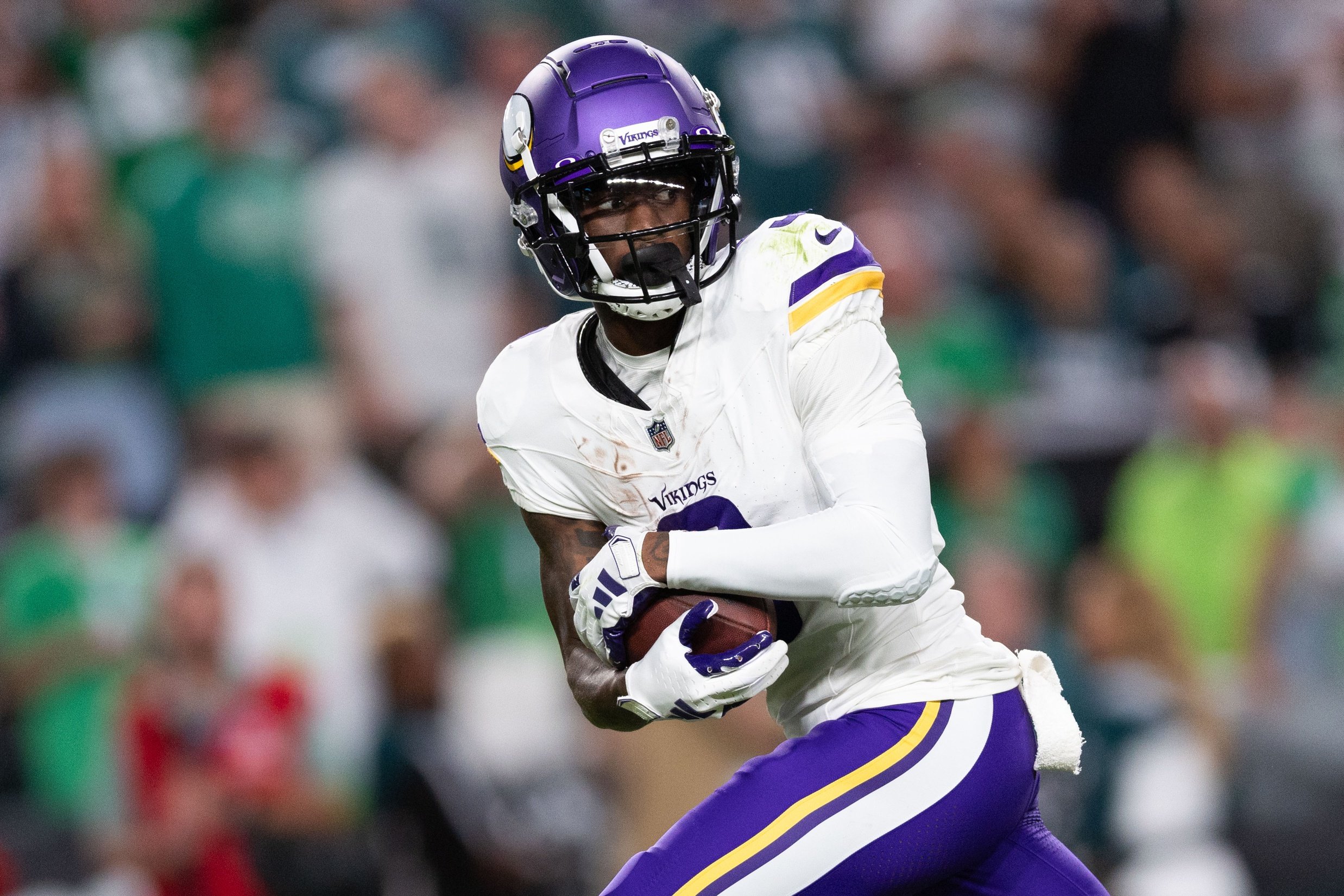 Addison scores TD as part of up-and-down debut for Vikings rookies