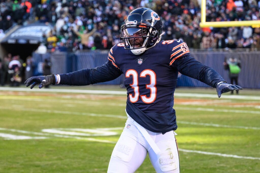 Bears lose top WR Darnell Mooney to left ankle injury against Jets