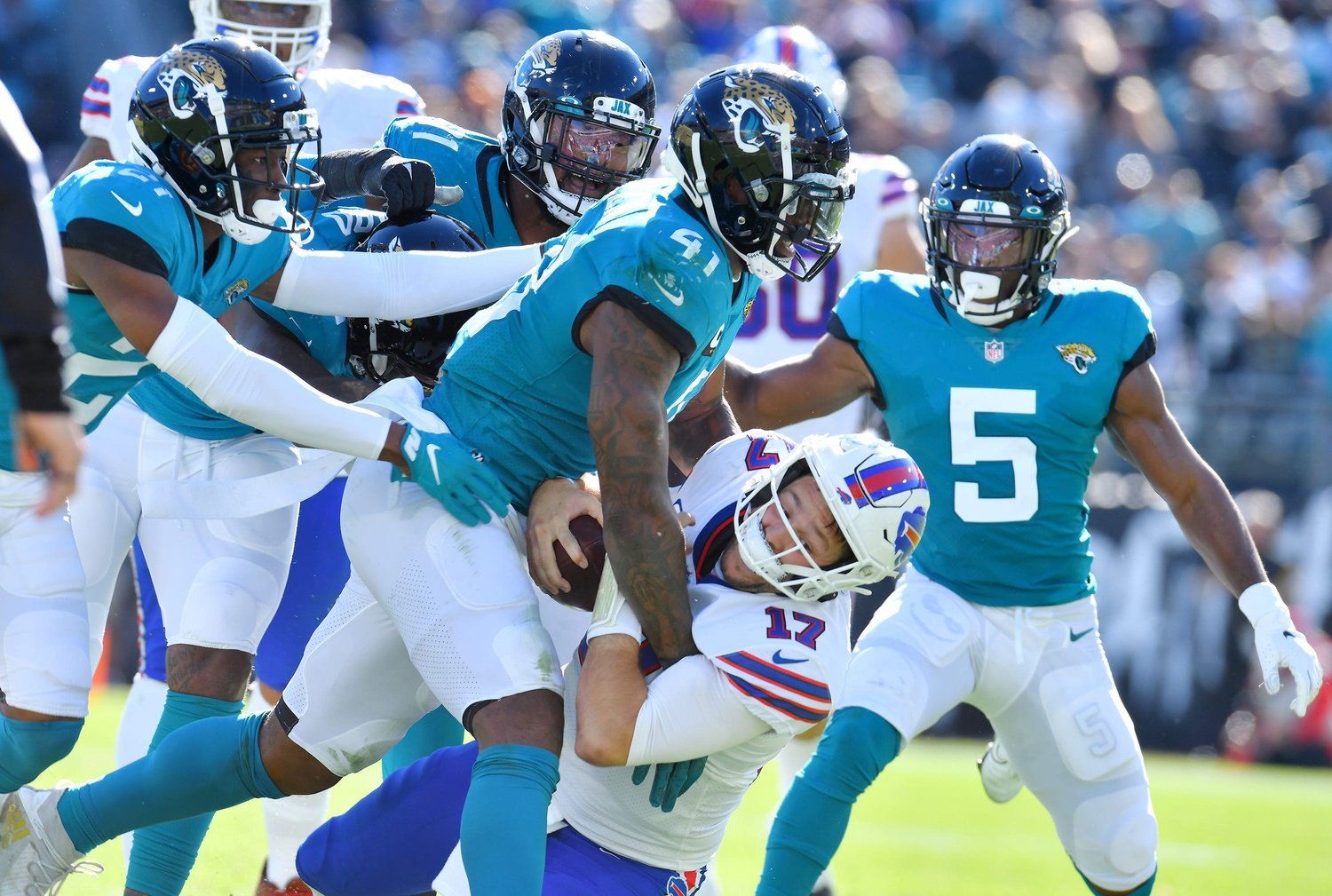 Jaguars OLB Josh Allen earns AFC Defensive Player of the Week