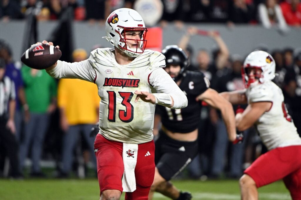 Louisville football ranking? UofL in latest AP Top 25 and coaches poll