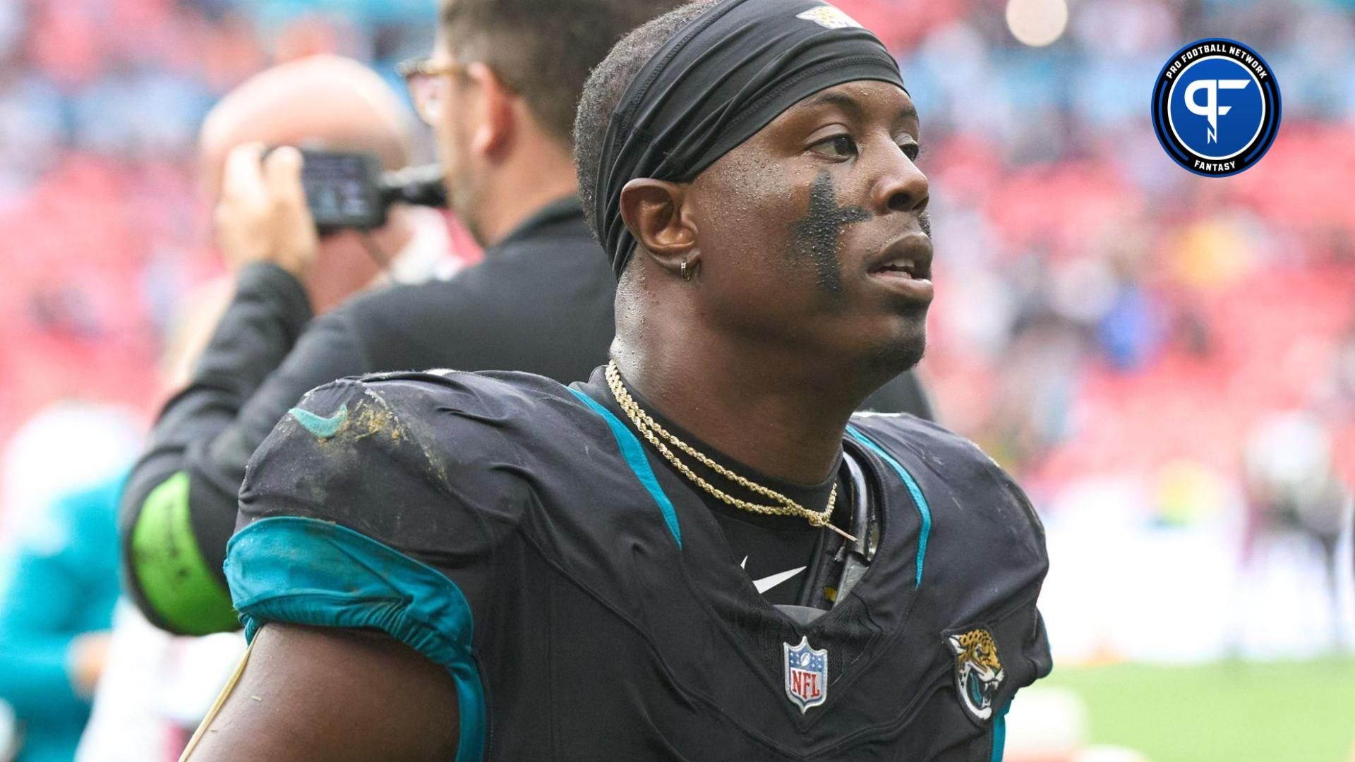 Week 5 waiver wire: Should you drop Jaguars RB Travis Etienne in