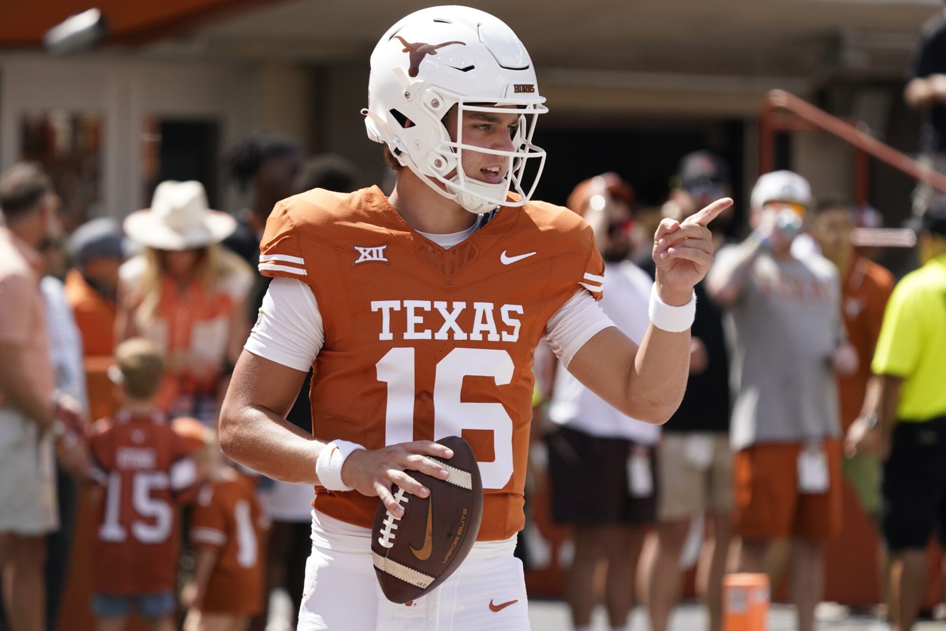 Why Isn't Arch Manning Starting for Texas? Status of Longhorns QB