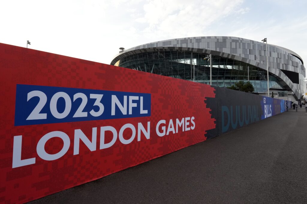 What TV channel is NFL game in London on today? Live stream, time