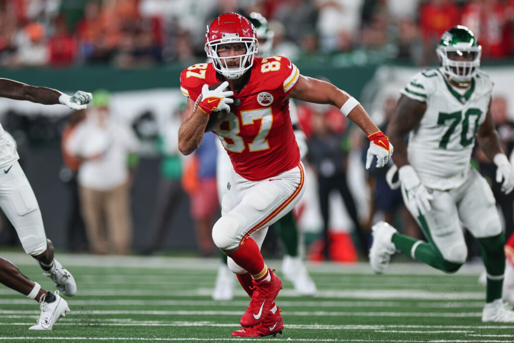 NFL picks: Player prop bets for Chiefs TE Travis Kelce vs. Bengals in AFC  Championship - DraftKings Network