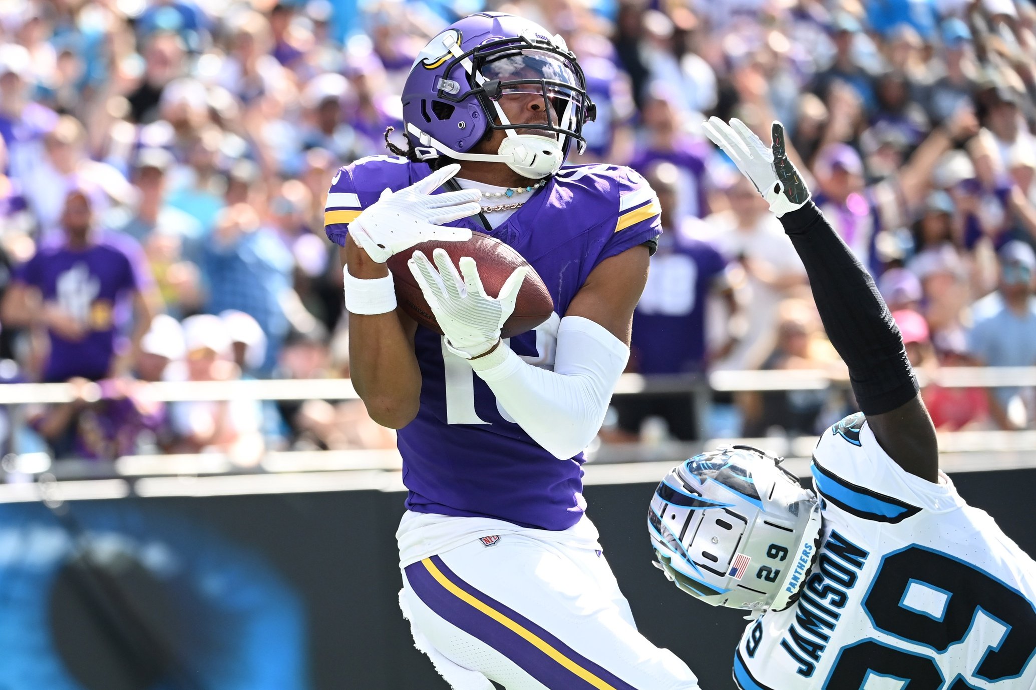 Vikings place star WR Justin Jefferson on IR, out at least 4 weeks