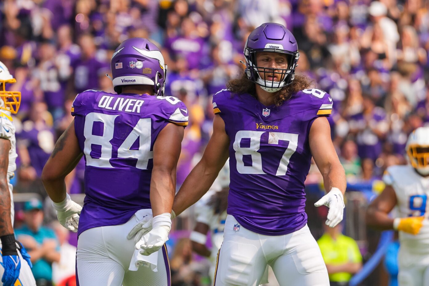 T.J. Hockenson Injury Update: What Happened To The Vikings TE On MNF?