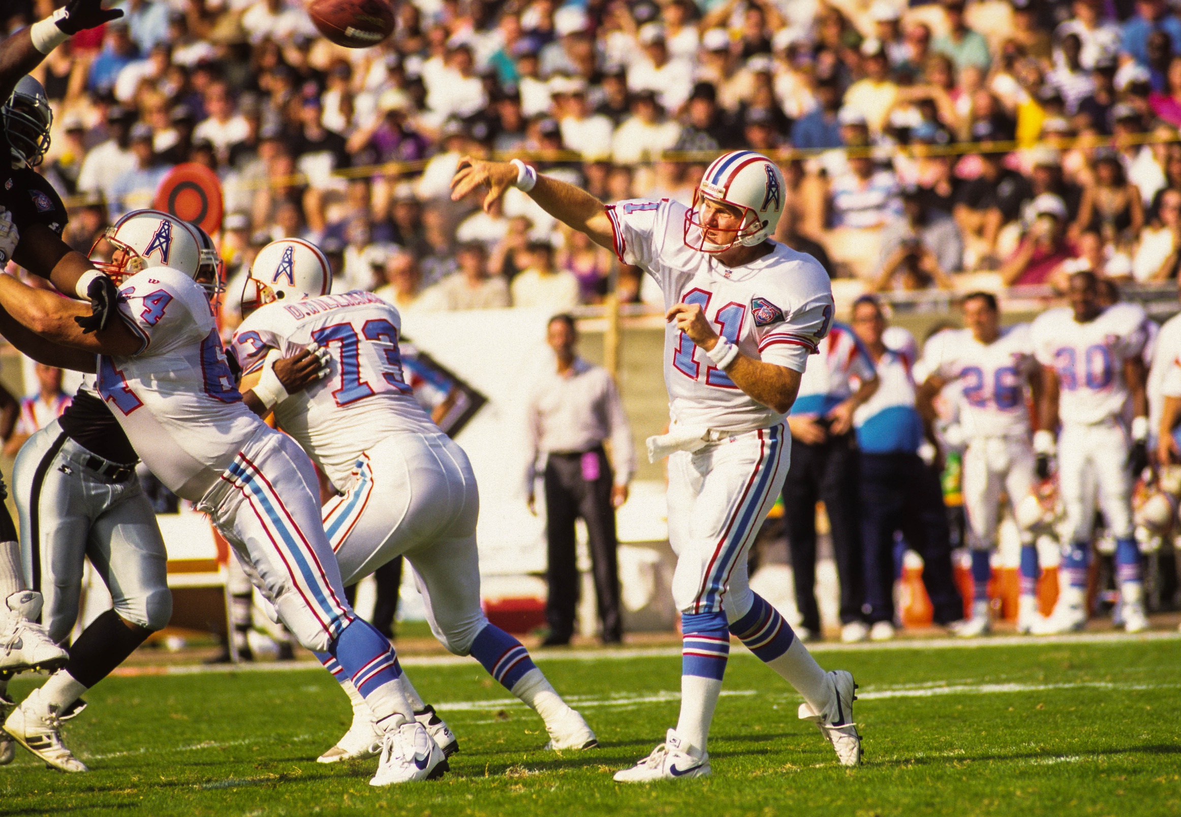 Tennessee Titans to wear throwback Oilers uniforms honoring