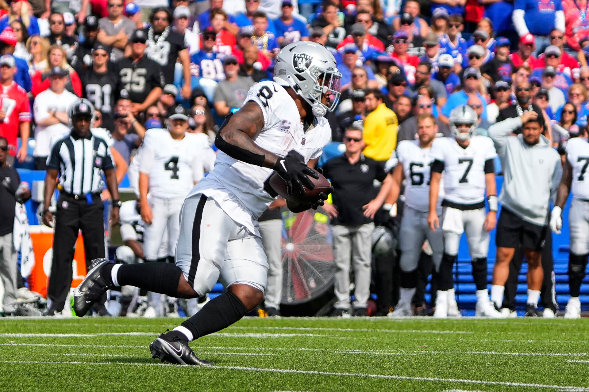Las Vegas Raiders running back Josh Jacobs (8) makes a catch against the Buffalo Bills during the second half at Highmark Stadium.