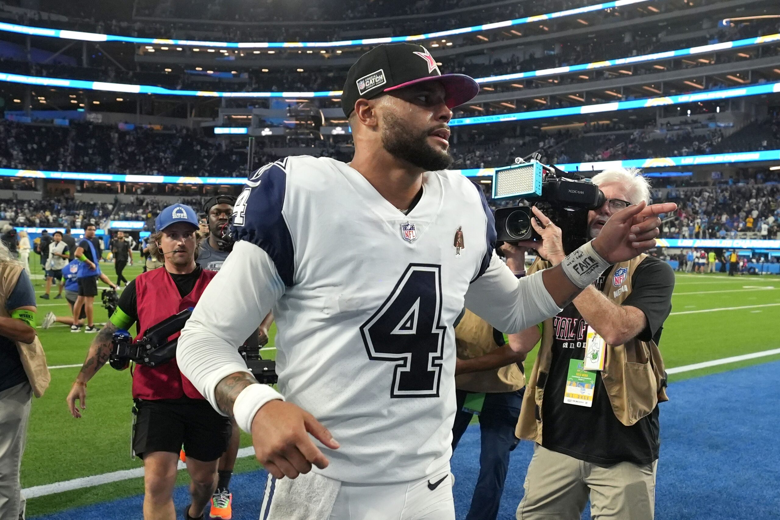 Pour Honey On Me" - Dak Prescott Expresses Confidence Heading Into Matchup With Eagles