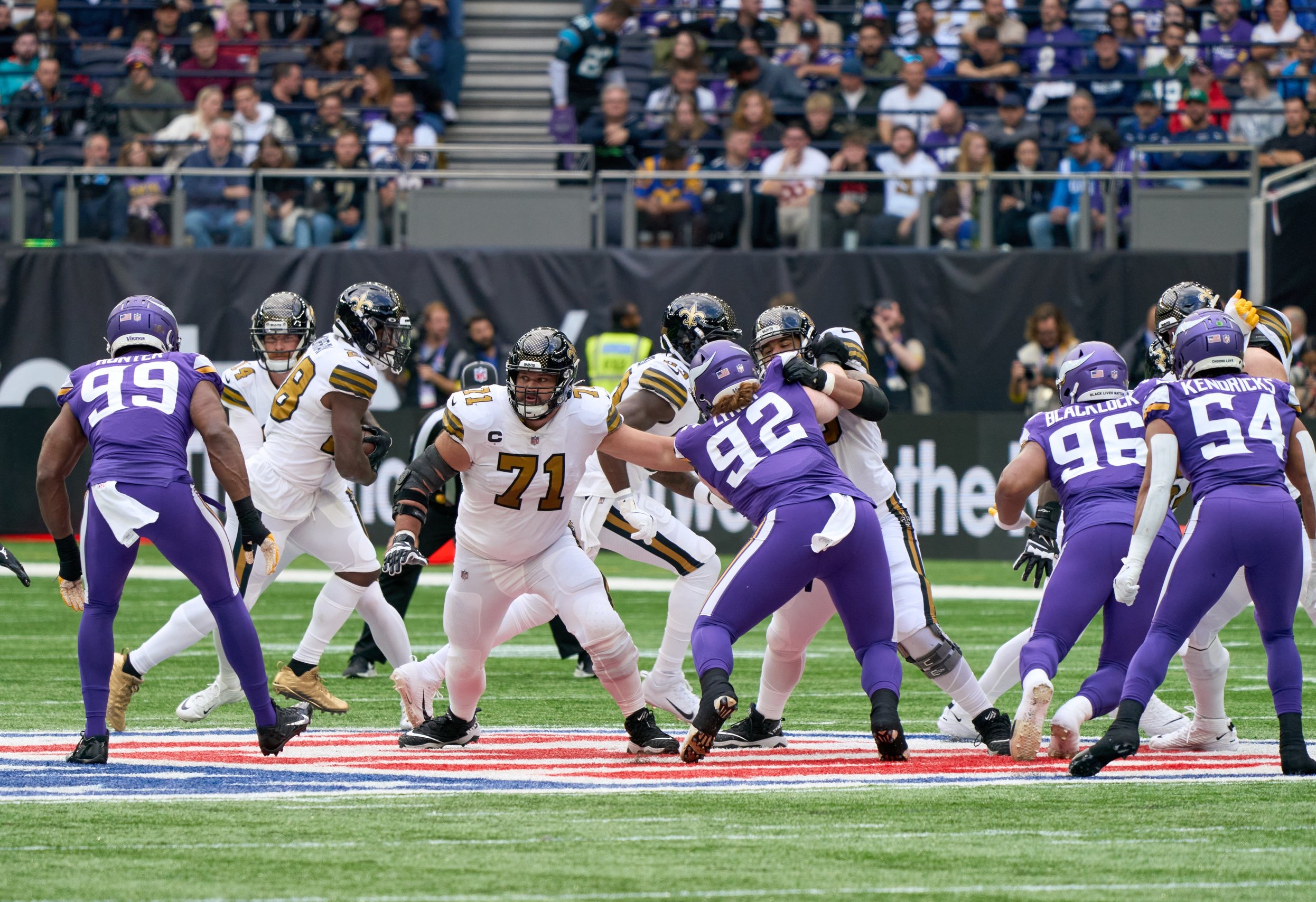New Orleans Saints running back Latavius Murray (28) carries the ball during the first half of the NFL International Series game at Tottenham Hotspur Stadium.