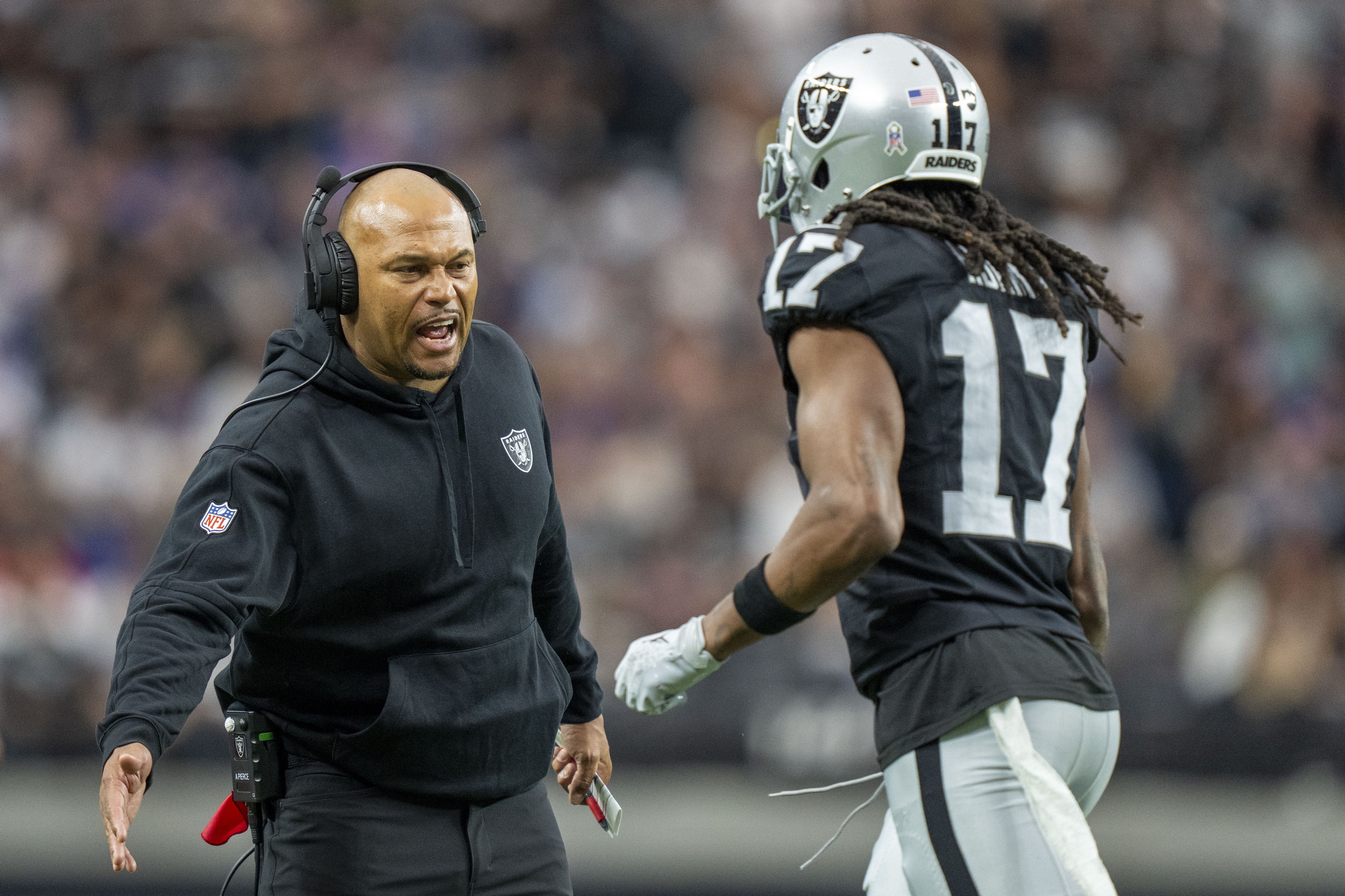 Where did Antonio Pierce play football? Revisiting Raiders interim coach's  Super Bowl-winning NFL playing career