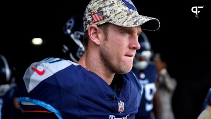 Tennessee Titans quarterback Ryan Tannehill (17) prepares to head out to the field.