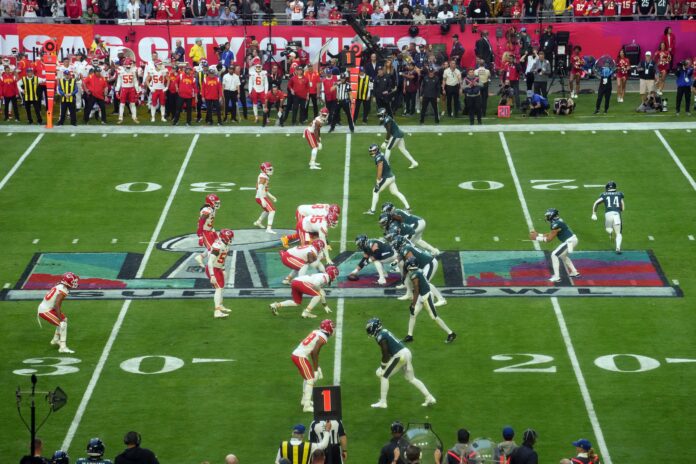 A general view as the Philadelphia Eagles line up against the Kansas City Chiefs during the first quarter in Super Bowl LVII at State Farm Stadium in Glendale on Feb. 12, 2023.