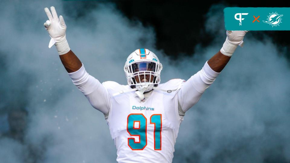 Miami Dolphins defensive end Emmanuel Ogbah (91) takes the field prior to the game against the Cleveland Browns at Hard Rock Stadium.