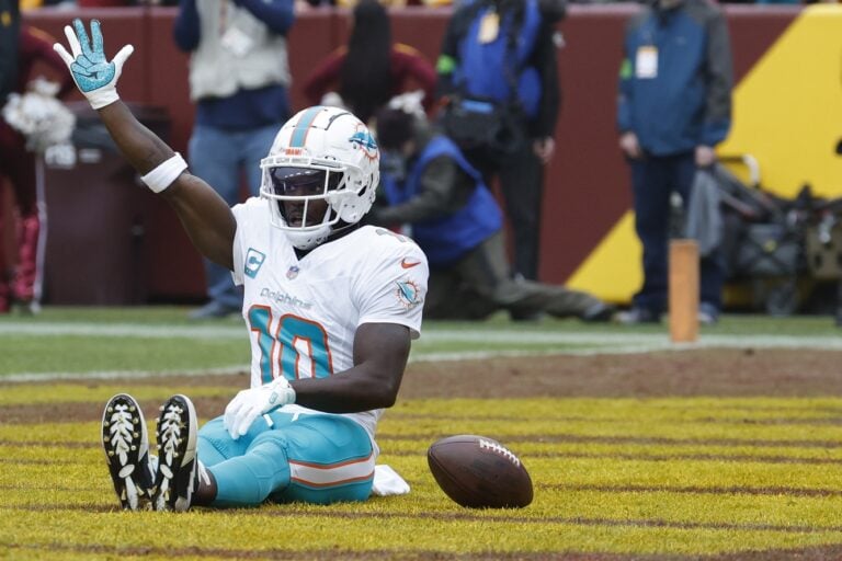 Miami Dolphins WR Tyreek Hill Says He Will Retire After Current Contract  Expires – NBC 6 South Florida