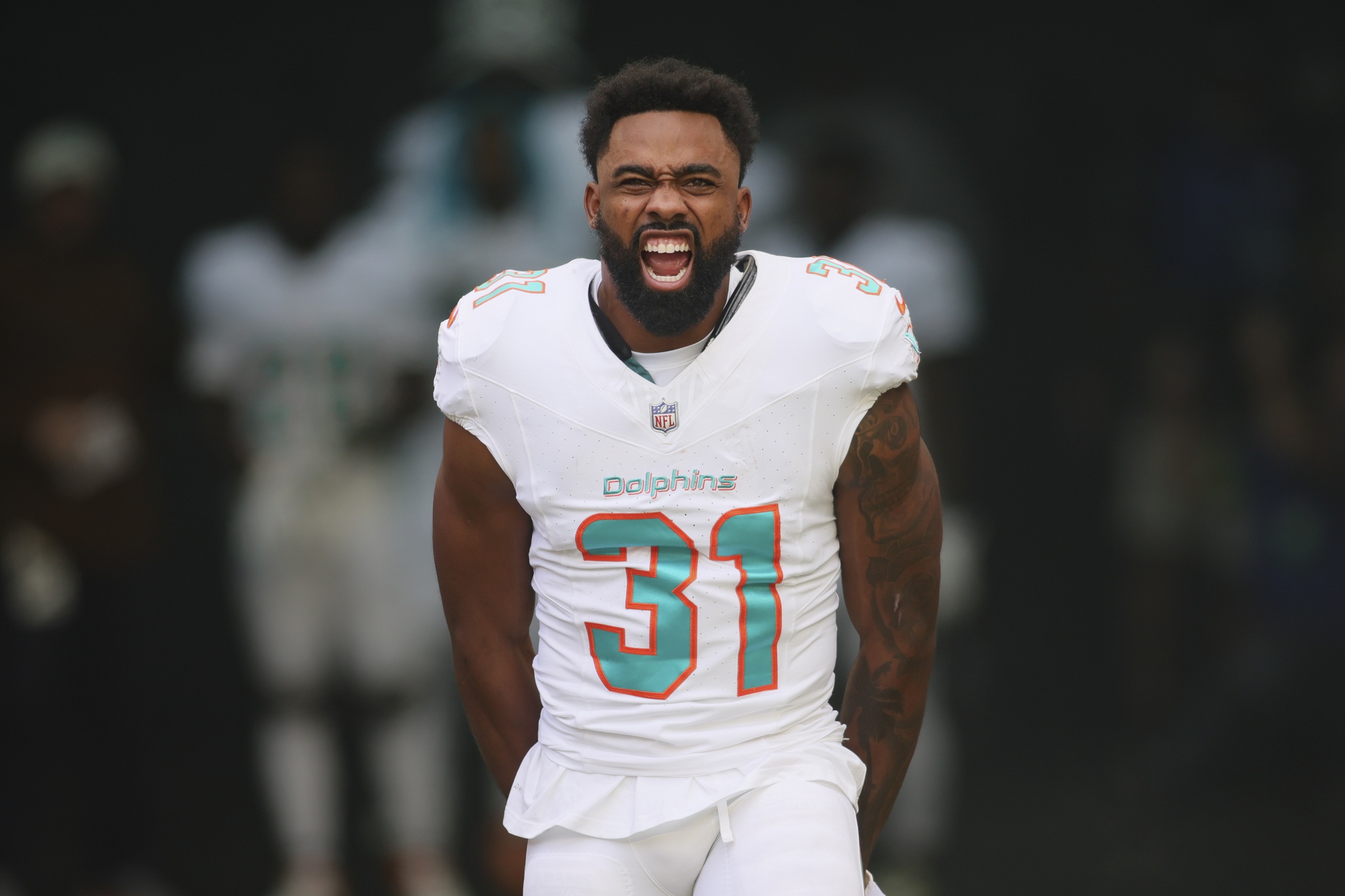 How Old Is Raheem Mostert? Dolphins RB Putting Up Impressive Numbers in 2023