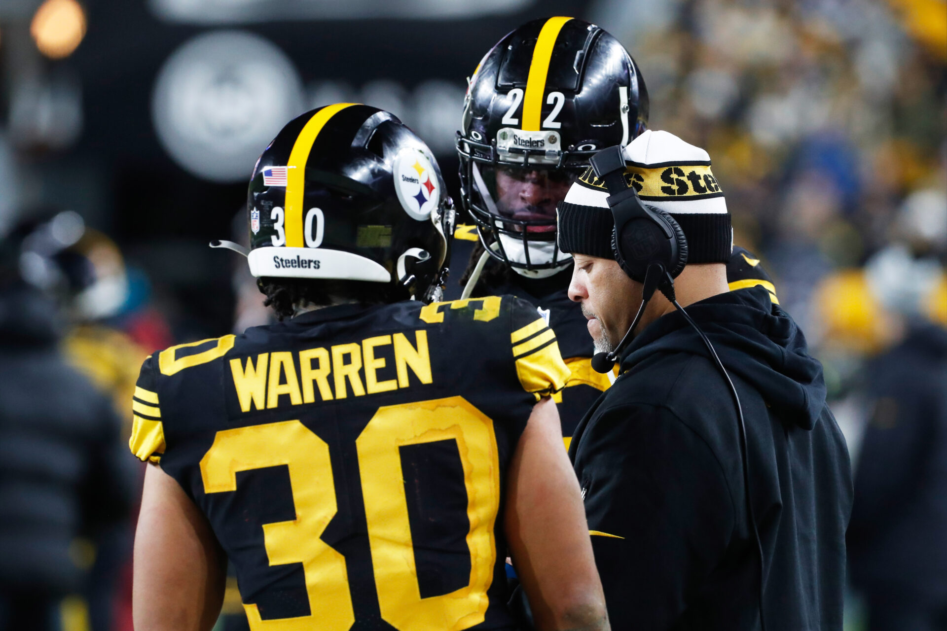 Steelers' Jaylen Warren Takes a Shot at Pickens After Video Goes
