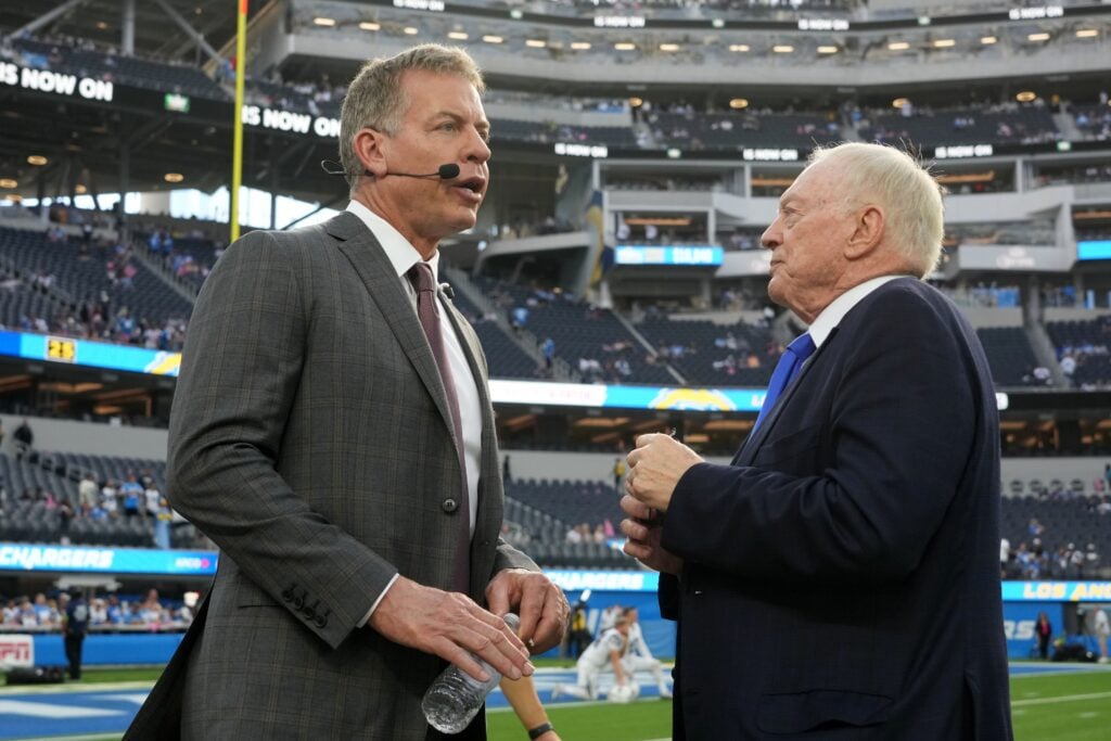 Who Are the Lions-Cowboys Announcers Tonight on ABC and ESPN ...