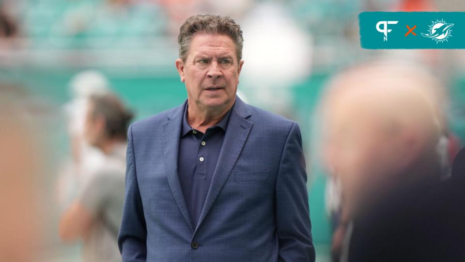 Hard Knocks Episode 6: 'Uncle Dan' Marino's Epic Christmas Gift to ...