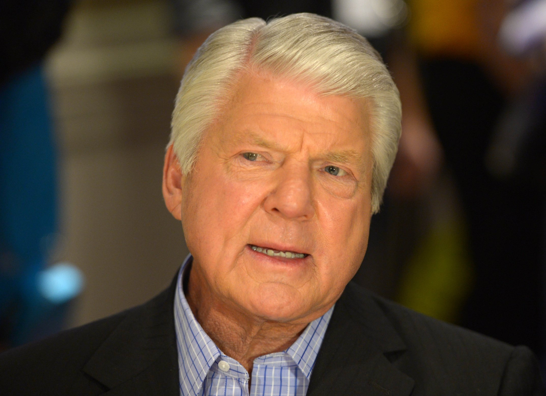 Which Teams Did Jimmy Johnson Coach During His Time in the NFL?