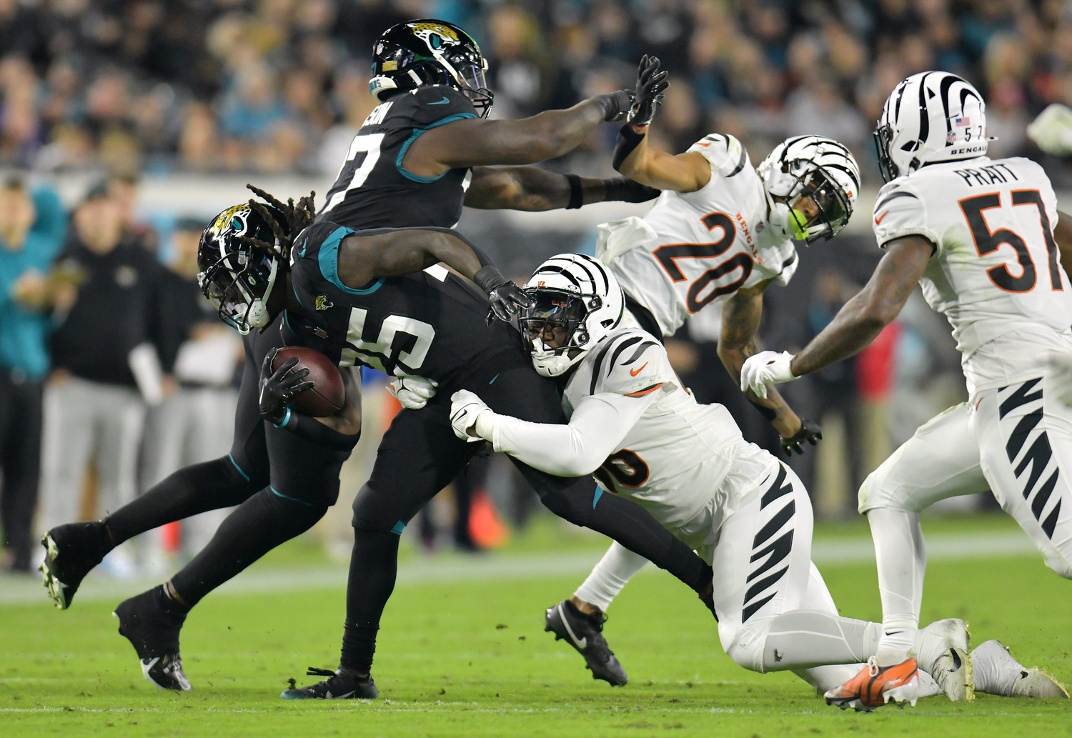 Is There Monday Night Football Tonight Week 17 Schedule Preview And More