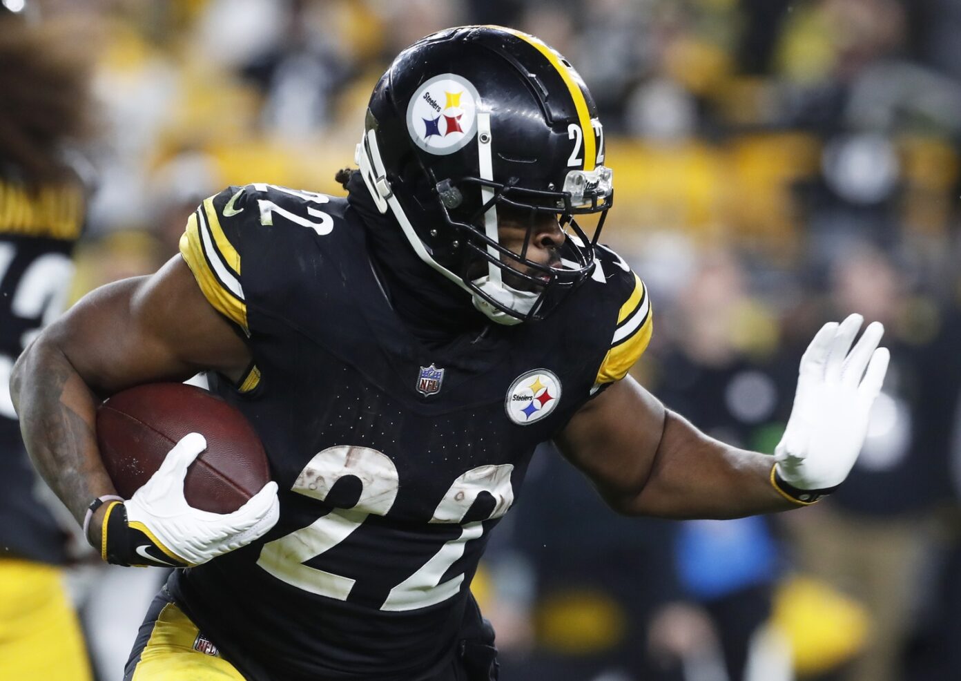 Steelers Vs Ravens Player Prop Bets Picks For Najee Harris George Pickens And Tyler Huntley