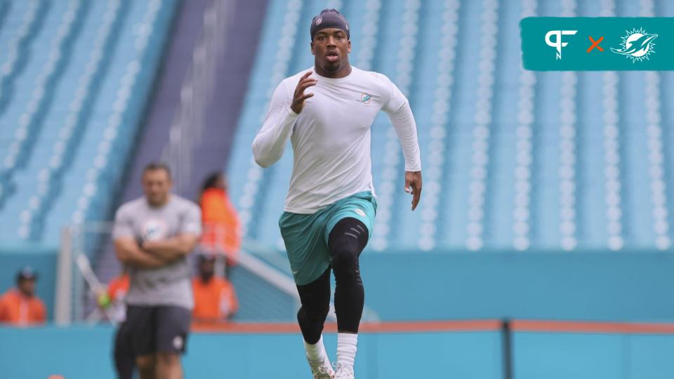Miami Dolphins safety Jevon Holland (8) runs on the field prior to the game against the Dallas Cowboys at Hard Rock Stadium.