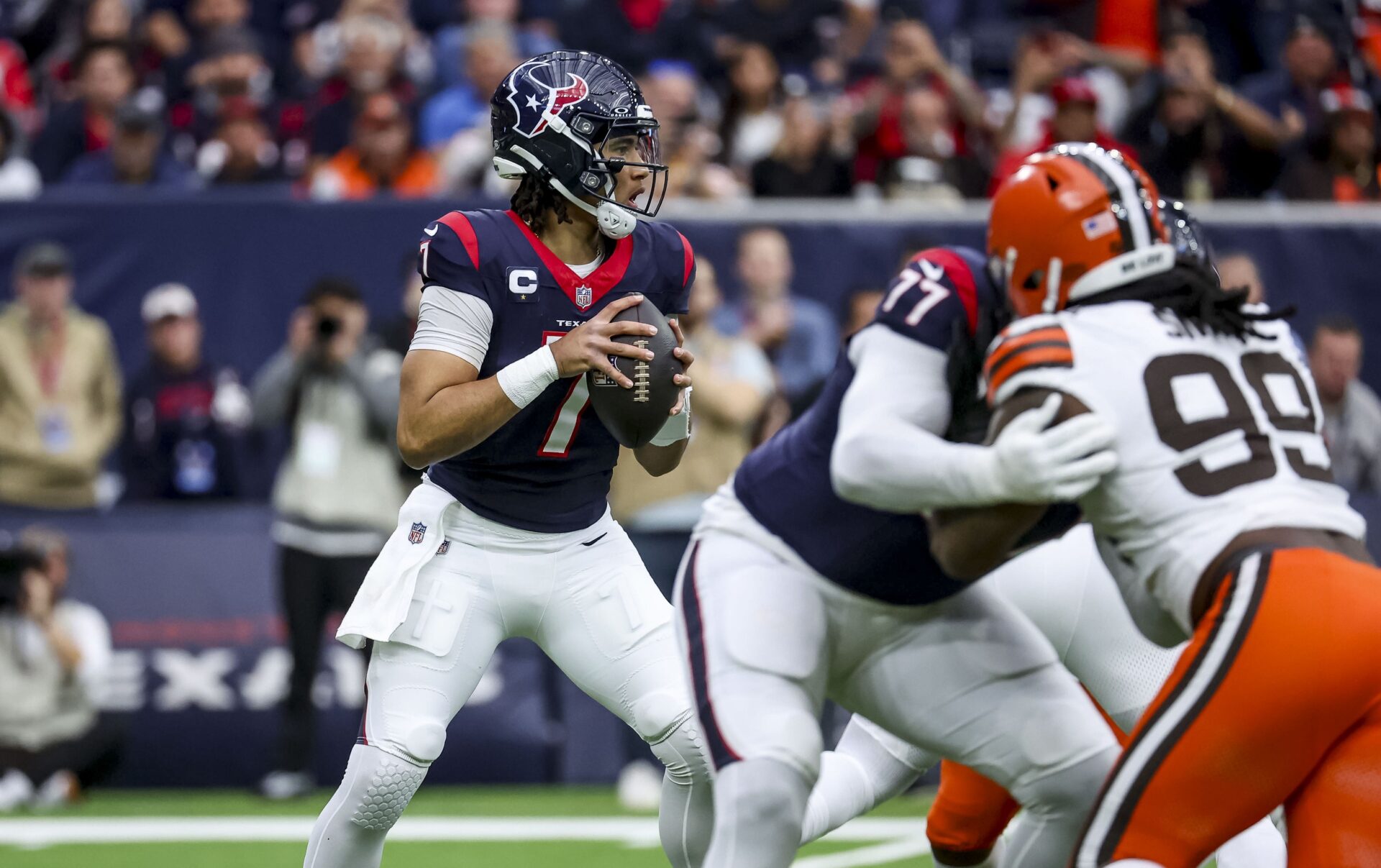 C.J. Stroud Sets Rookie Record in Texans' Playoff Rout of Browns