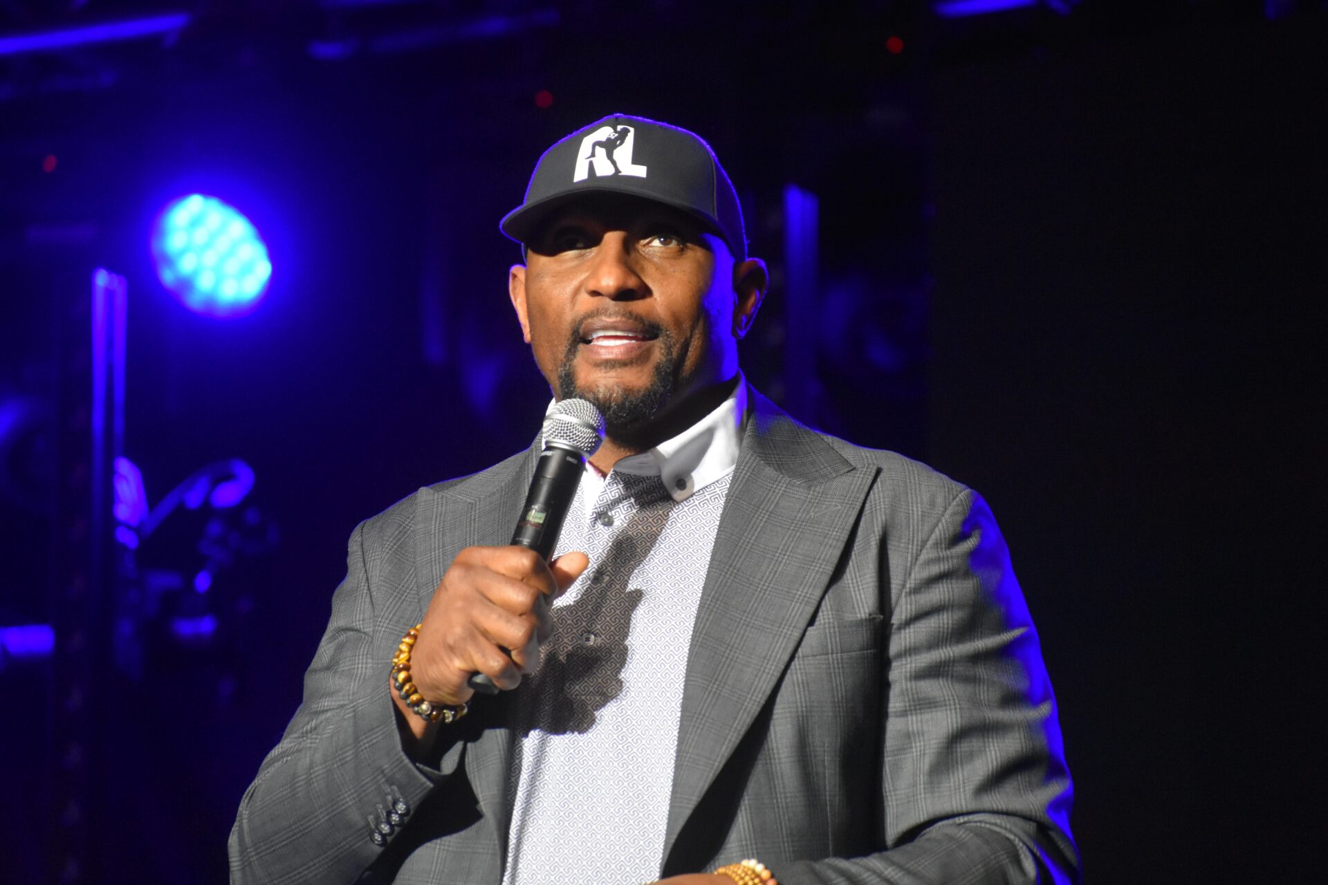 Baltimore Ravens NFL legend Ray Lewis speaks to the crowd at Dockside's second installment of 