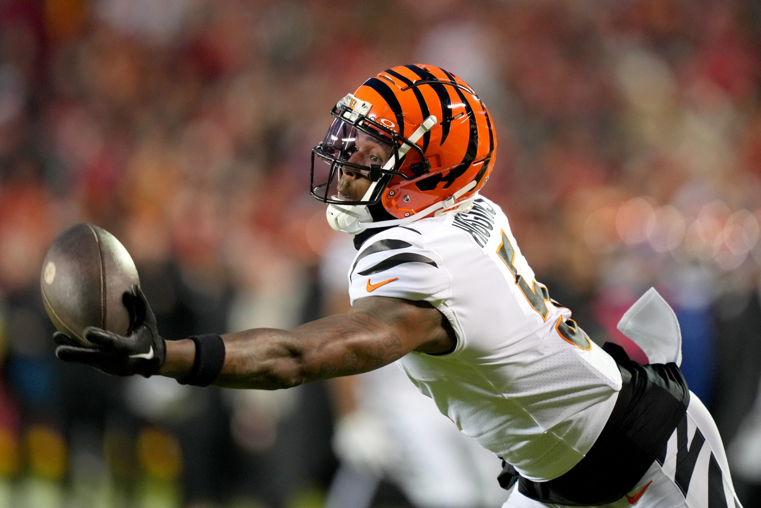 Top Free Agent Wide Receivers Are Tee Higgins and Mike Evans Headed