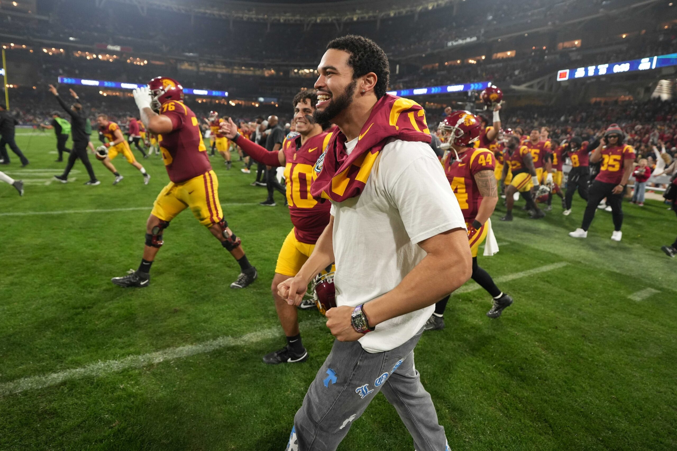 Southern California Trojans quarterback Caleb Williams (13) celebrates after the Holiday Bowl against the Louisville Cardinals at Petco Park.