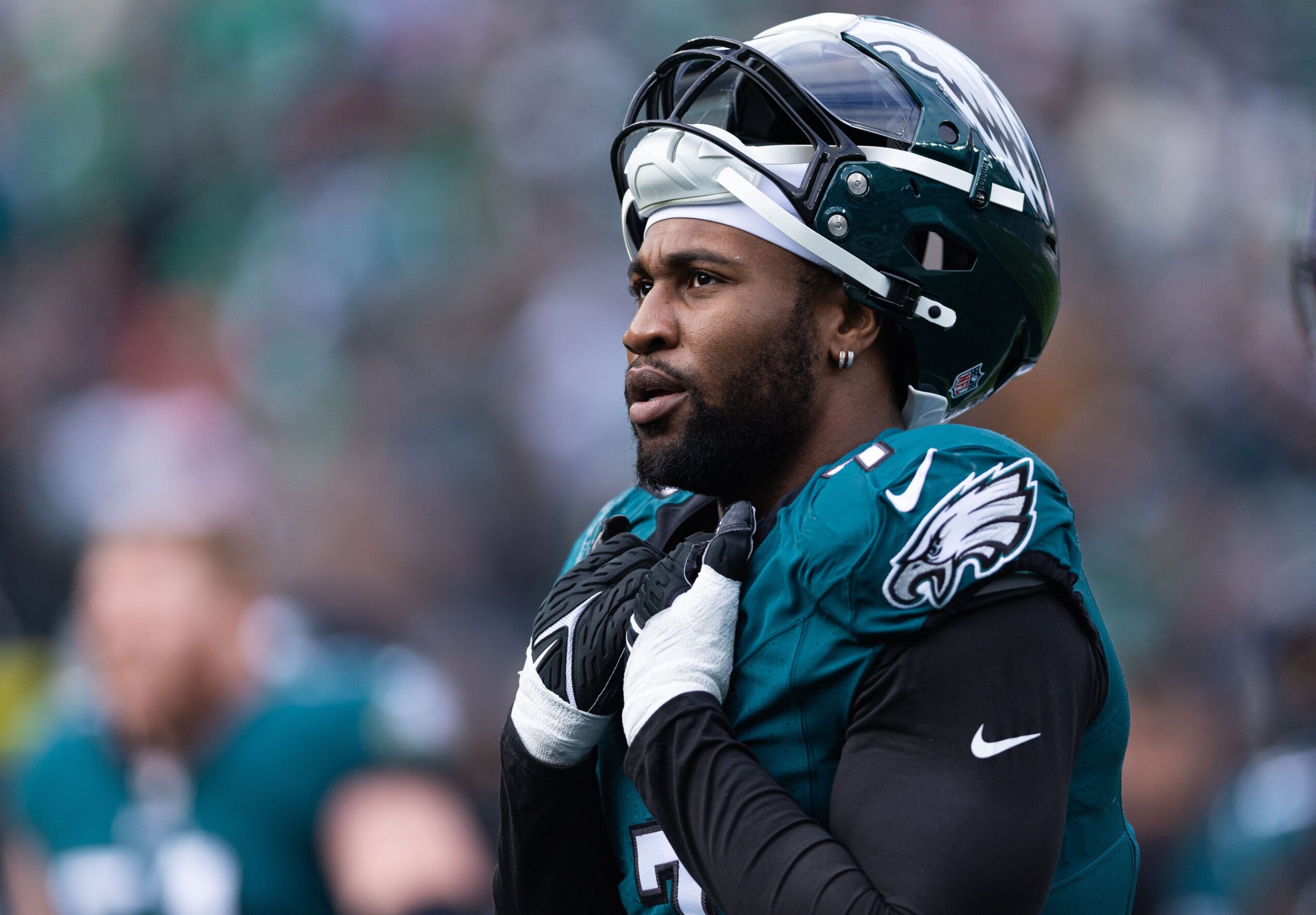 NFL Trade Rumors Several Teams Interested in Eagles LB Haason Reddick