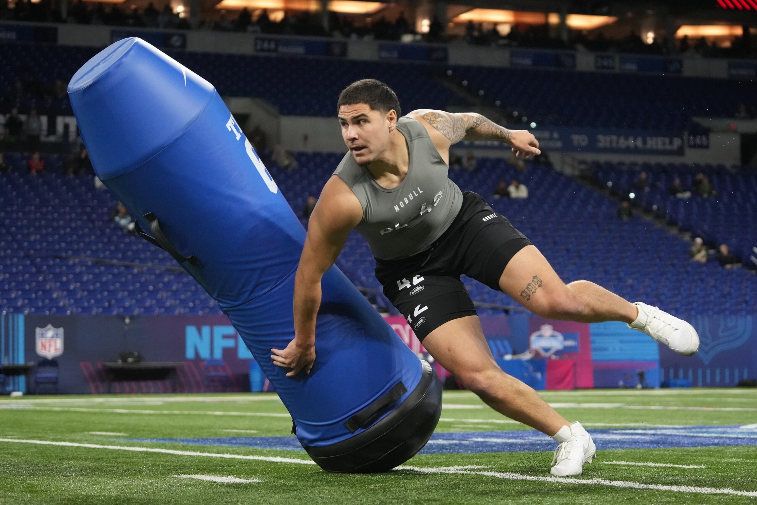 2024 Miami Dolphins Mock Draft Laiatu Latu, Christian Haynes Give