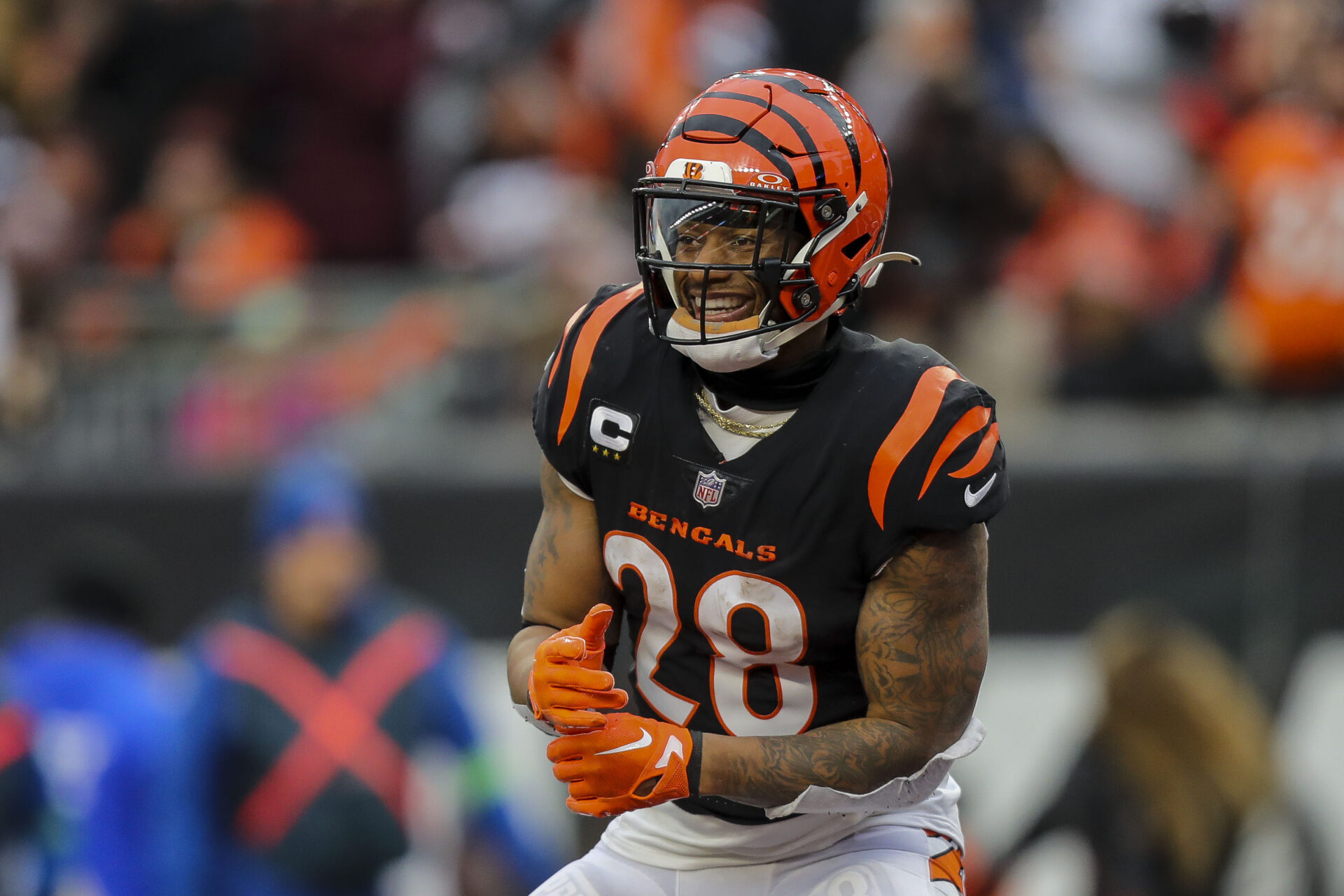 Joe Mixon Landing Spots: Could the Former Bengals RB Sign With the Ravens?