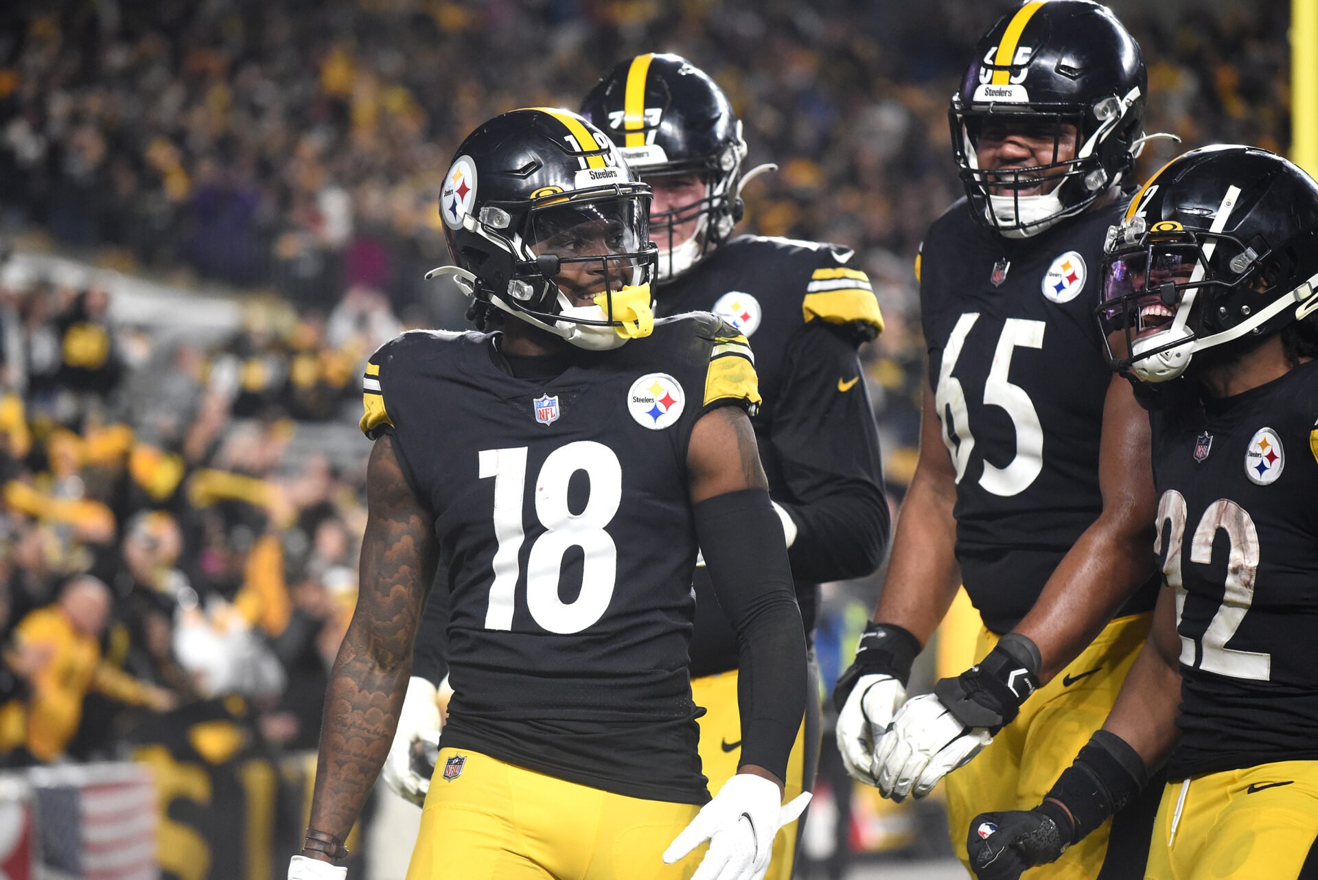 Steelers Listening to Trade Calls for Receiver Diontae Johnson Ahead of