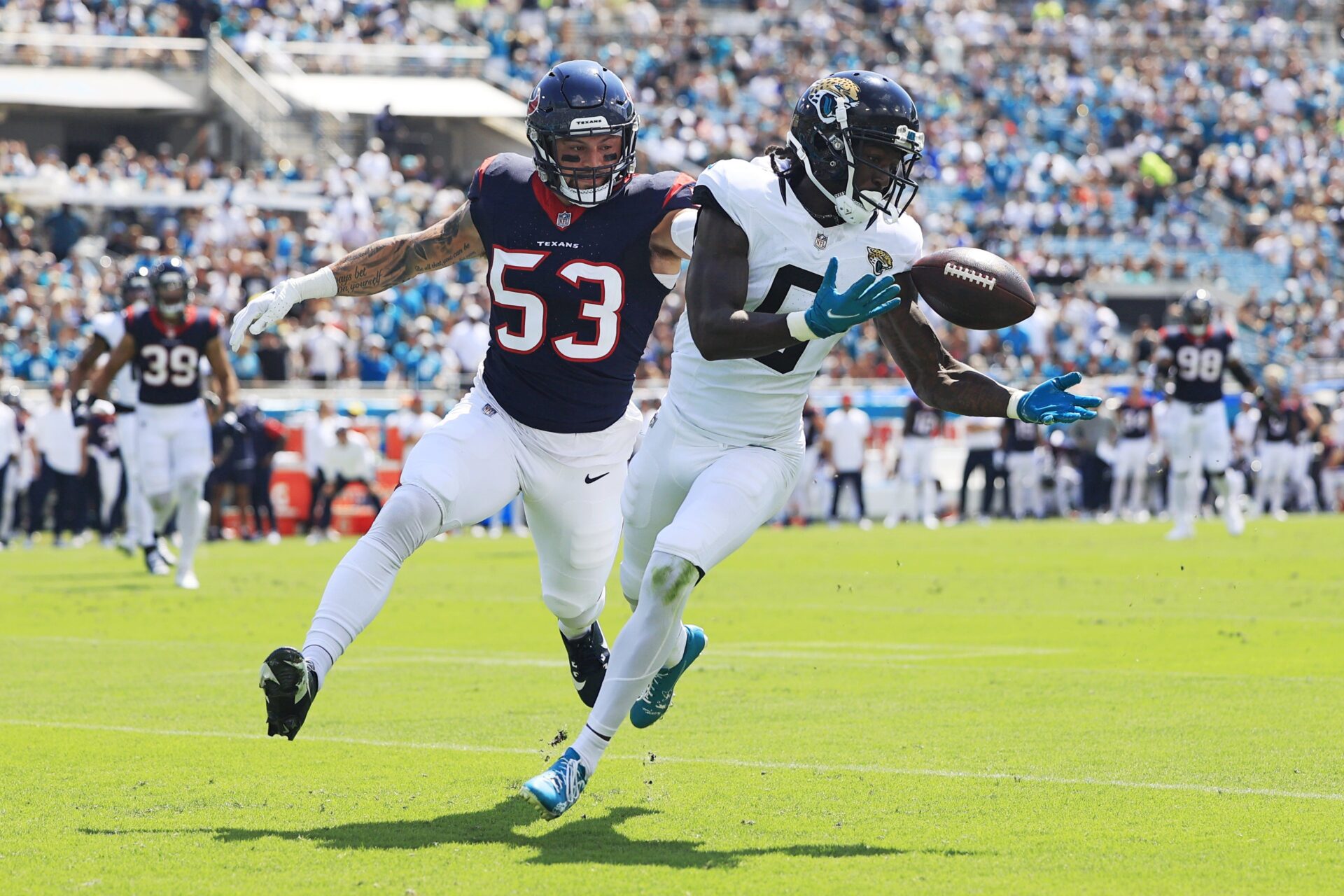 Calvin Ridley's Contract Details Everything To Know About Titans WR’s 92 Million Deal